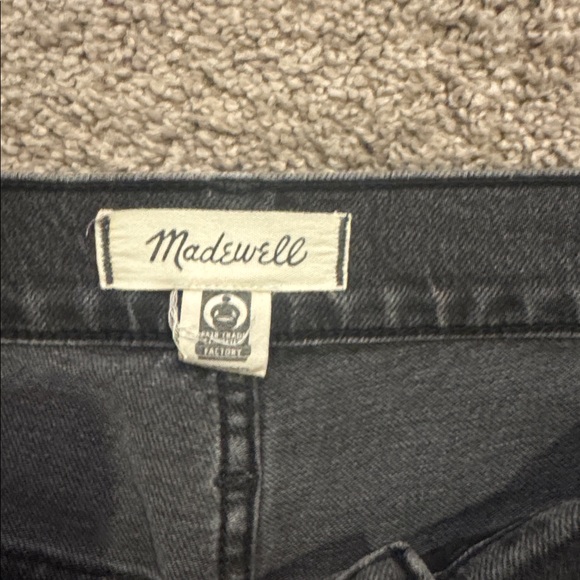 Madewell perfect vintage jean in Lunar wash size 26p - Picture 6 of 8